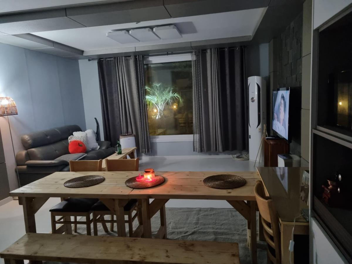 Gashi Sarang Seogwipo Exterior foto